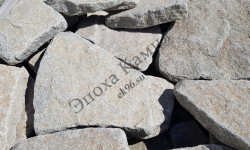 Гранит Режевской галтованный  толщина 40-80 мм  - ek96.su - Екатеринбург